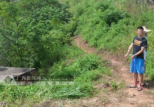 一个手机引发的血案 男子借苹果手机遭拒刀捅朋友