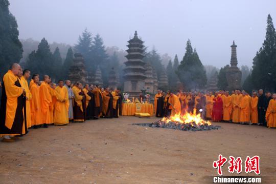 ������ɮ��ɨ��������ʽ�ֳ��������¹�ͼ����