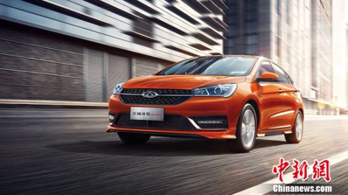������5 SPORT