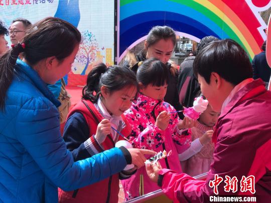 ͼΪרҵ��Ṥ����ͨ��Ȥζ�������ڣ�Ϊ��ͯ���������ṩ�Ը�����������������������Ϊ���Ρ������ ��