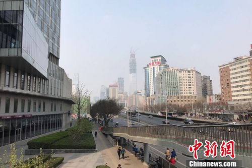 ͼΪ����˫��������д��¥�;���סլ¥�� ������ �̴��� ��